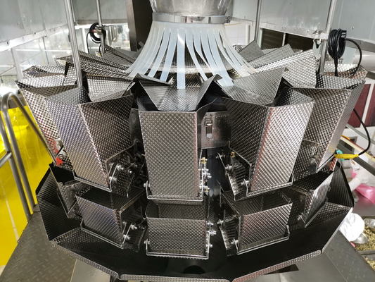 Automatic Waterproof 10 Heads Weigher Cherry Tomato Weighing Equipment For Plastic Tray Clamshells Box