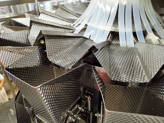 2.5L Hopper Multihead Weigher Automatic Food Packing Machine