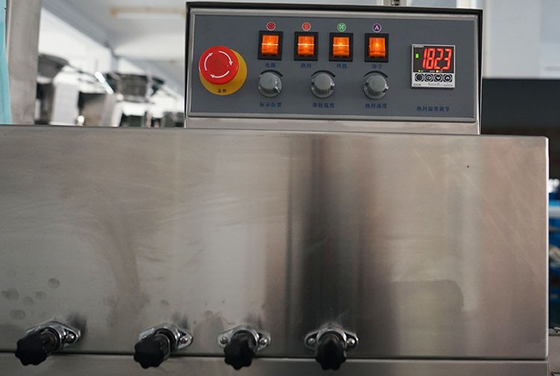 Plastic Bag Heat Sealing Machine Continuous Seal Premade Bag For Food Snack