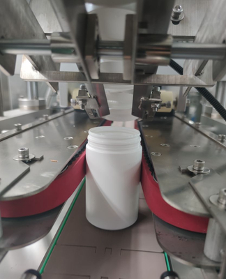Automatic Linear Screw Capping Machine For Bottle Pump Head Cover Bottles