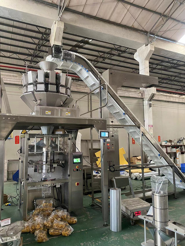 Snack food nuts popcorn vertical packing machine with bag forming machine and multihead weigher