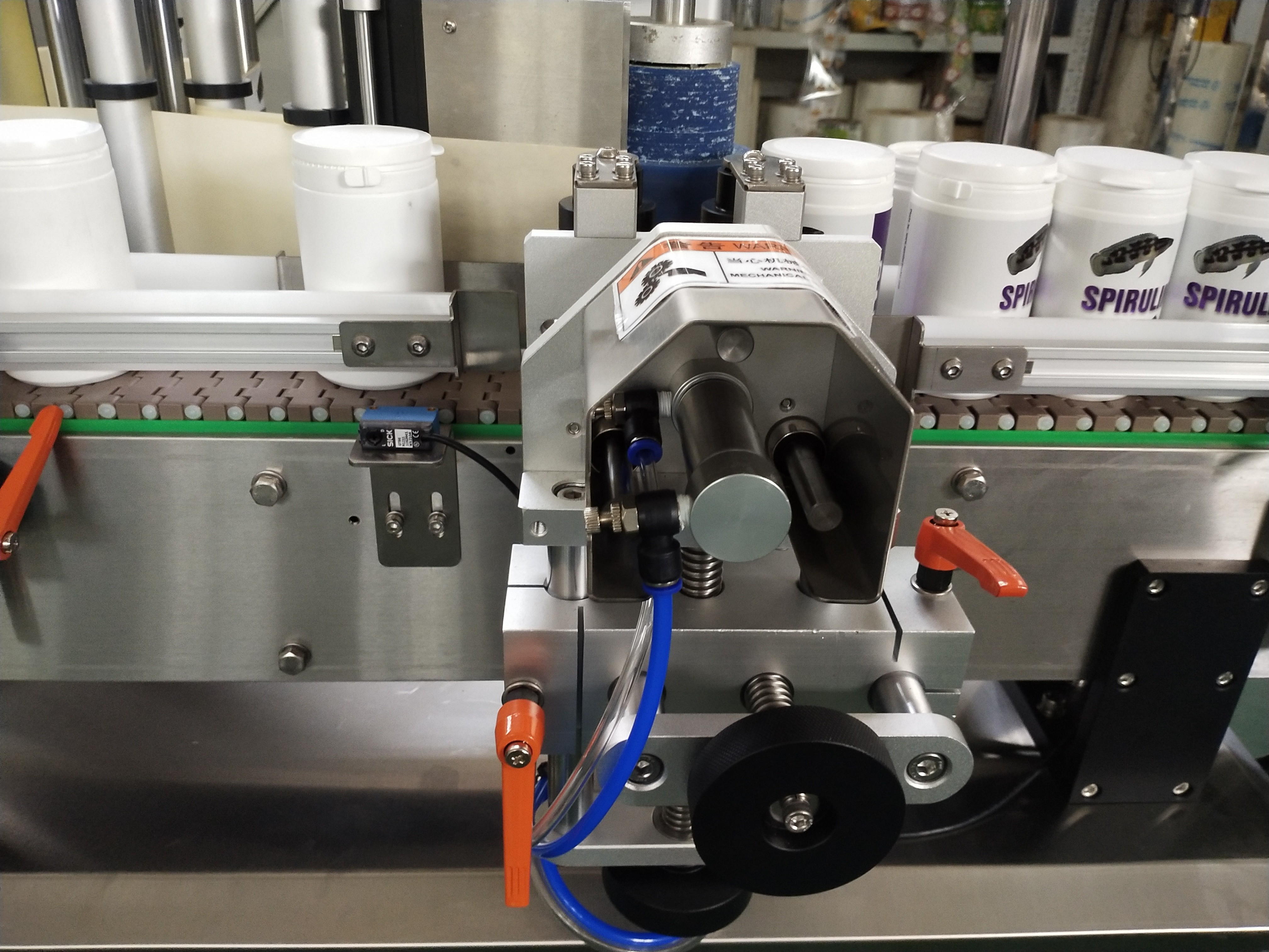 Multifunctional Label Applicator Machine For Round Flat Oval Bottle